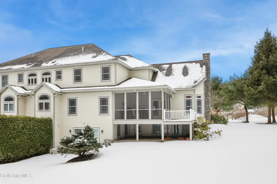 82 Stockbridge Ter #82, Lee, MA 01238 - Image #3