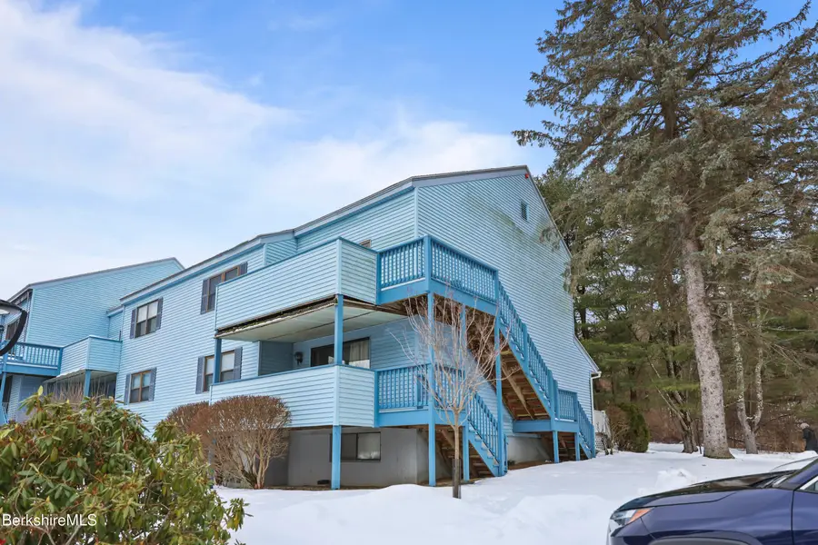 7 Rolling Hill #7-1, Lenox, MA 01240 - Image #2