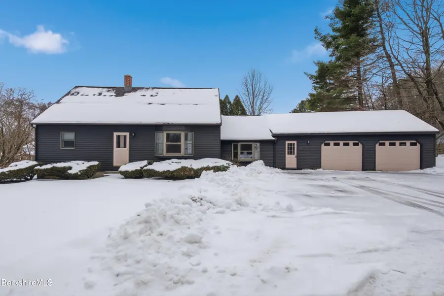 11 Opeechee St, Lanesborough, MA 01237 - Image #3