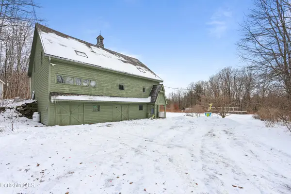 161 Otis Rd, Becket, MA 01223