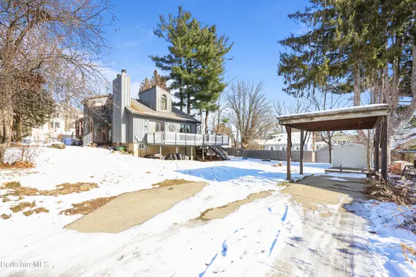 74 Norman Ave, Pittsfield, MA 01201