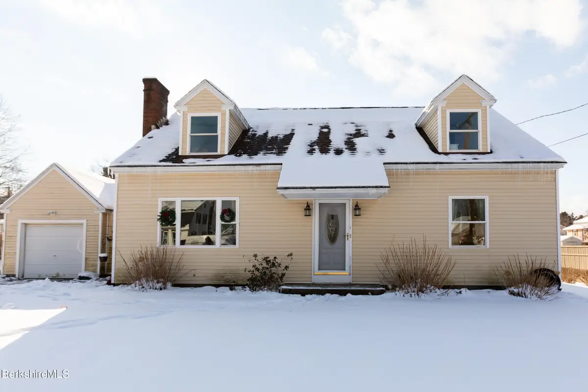 1842 East St, Pittsfield, MA 01201 - Image #1