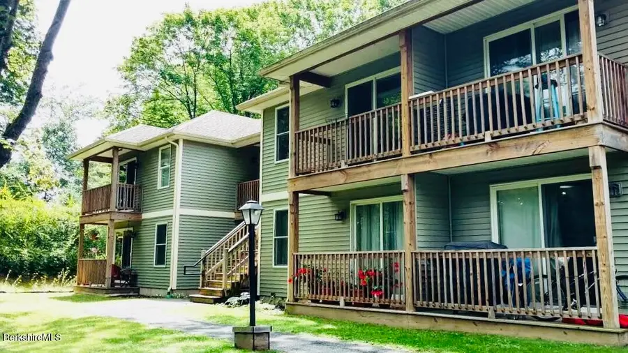 14 Highland Ave, Pittsfield, MA 01201 - #3