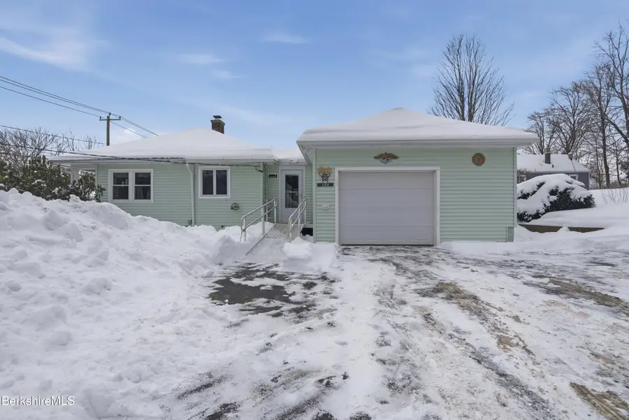 162 Bull Hill Rd, Lanesborough, MA 01237 - Image #3