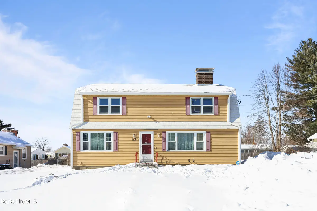 40 Baldwin Ave, Pittsfield, MA 01201 - #1