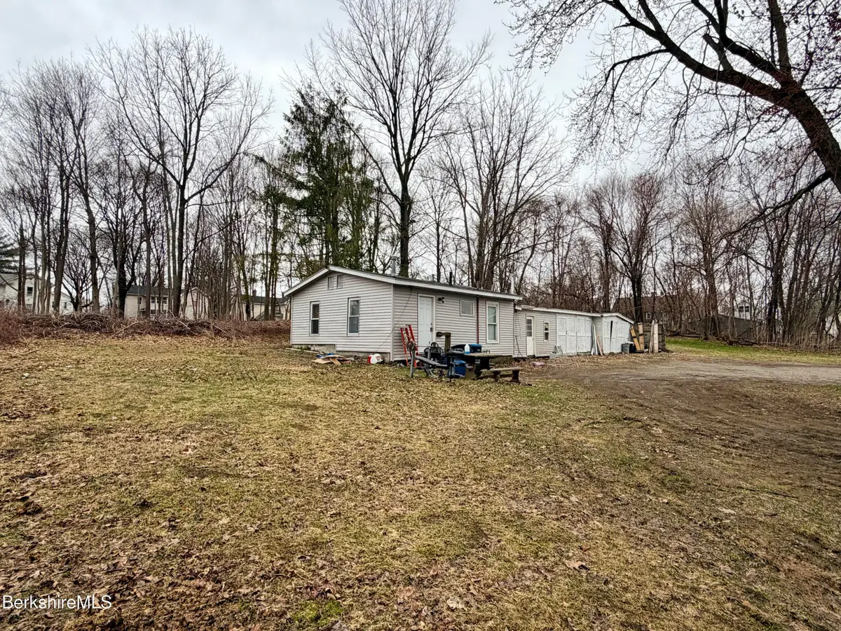 1 1/2 Cherry St, Pittsfield, MA 01201 - #1