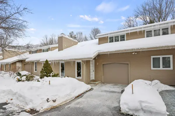 30 Clifden Ct #Unit 2, Lenox, MA 01240