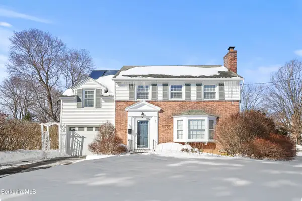 121 Elberon Ave, Pittsfield, MA 01201