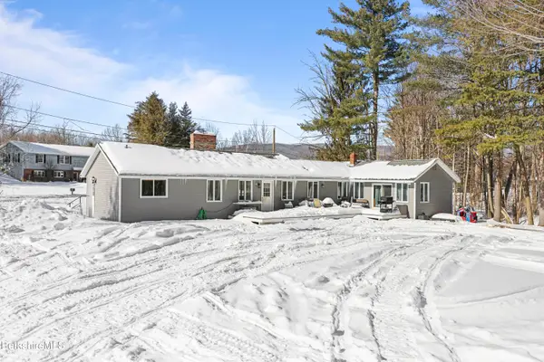1020 Sandmill Rd, Cheshire, MA 01225