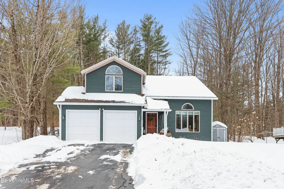 145 Velma Ave, Pittsfield, MA 01201 - #1