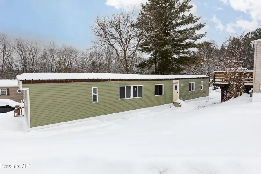 2 Lakewood Cir, Pittsfield, MA 01201 - #2