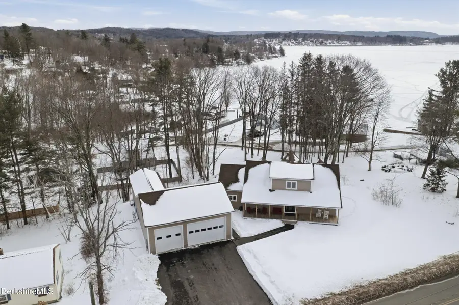 171 Bull Hill Rd, Lanesborough, MA 01237 - #3