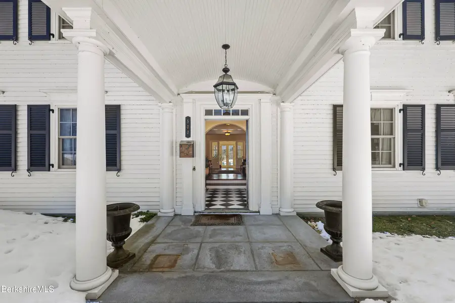 500 Williams St, Pittsfield, MA 01201 - #3