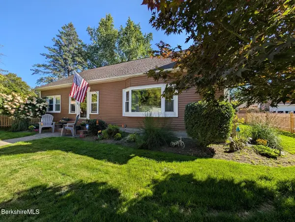 5 Mckinley St, Adams, MA 01220