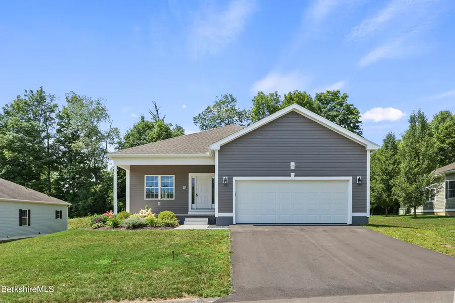 15 Cherry Hill Dr, Pittsfield, MA 01201 - #3