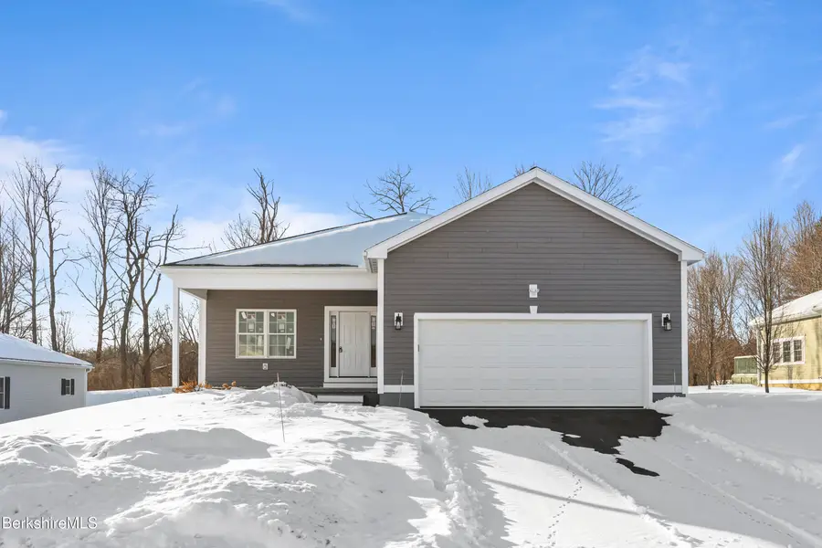 15 Cherry Hill Dr, Pittsfield, MA 01201 - #2