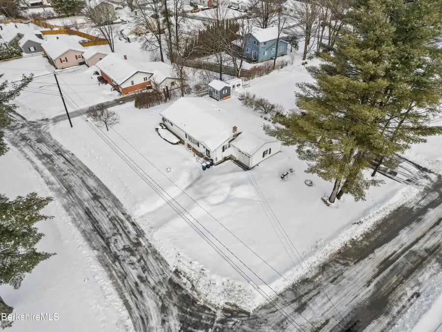 4 Paula Ave, Pittsfield, MA 01201 - #3