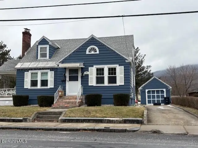 84 North Summer St, Adams, MA 01220 - #3
