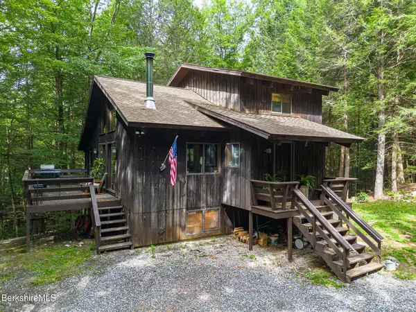 245 Clubhouse Dr, Otis, MA 01253