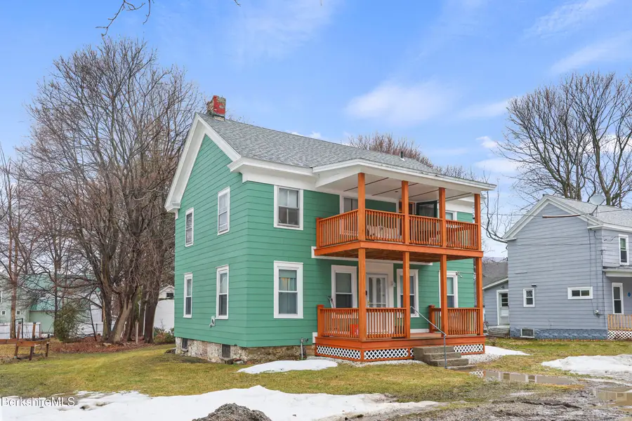 2 Horn Place, Adams, MA 01220 - #3