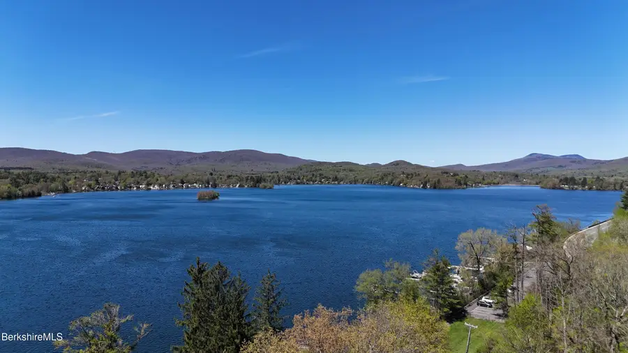 1450 North St #107, Pittsfield, MA 01201 - #2