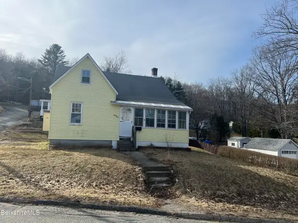 41 Willow St, Adams, MA 01220