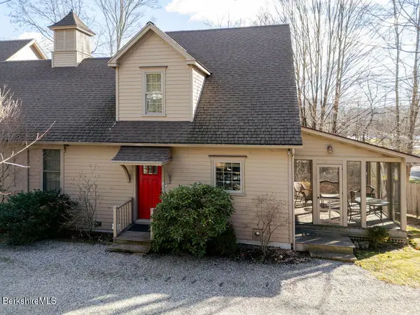 165 Maple Ave, Great Barrington, MA 01230