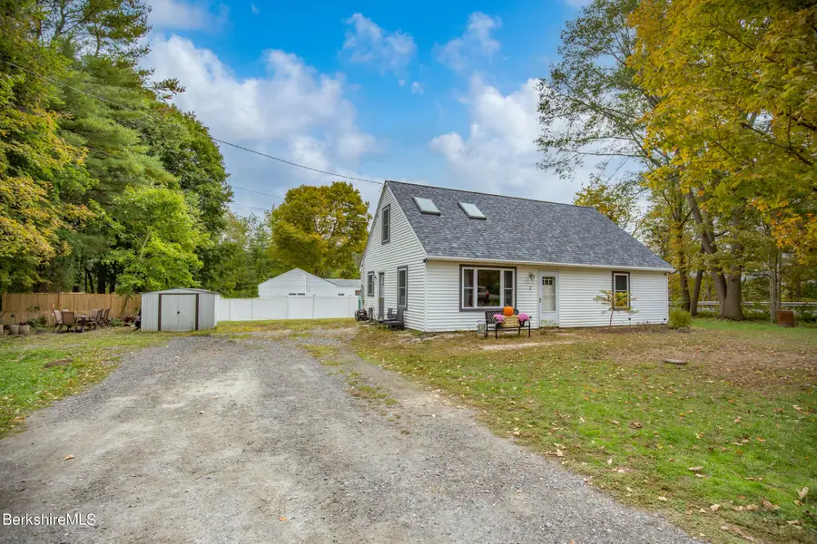 2 Walnut St, Great Barrington, MA 01230 - #2