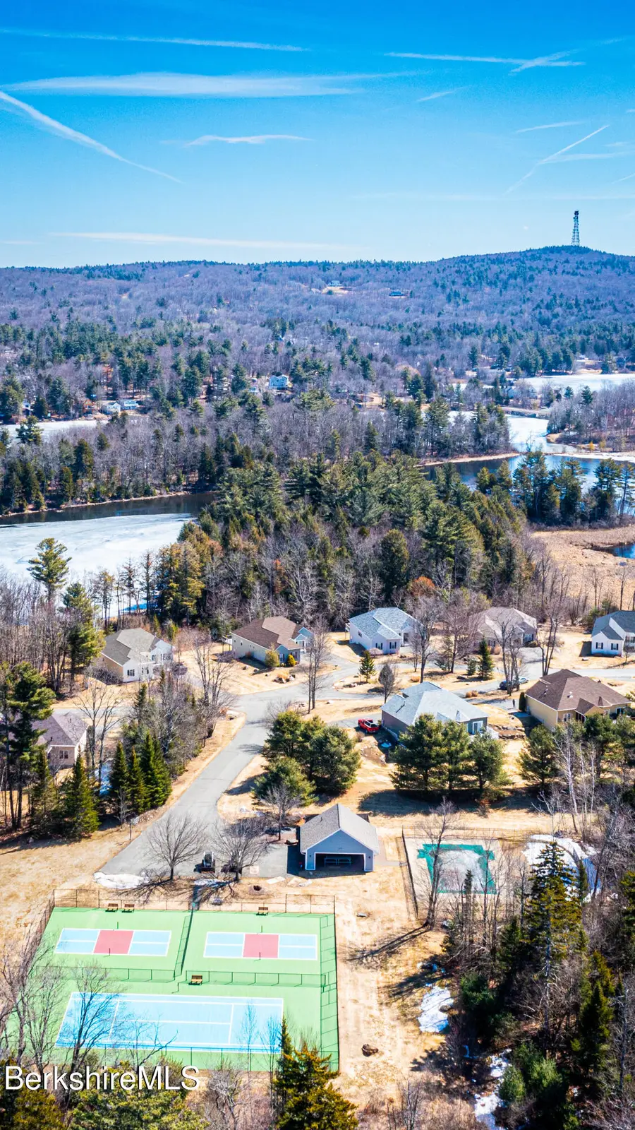 185 Pine Cone Ln, Hinsdale, MA 01235 - #3