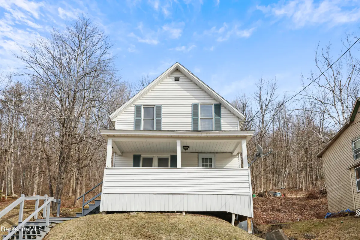 138 Richview Ave, North Adams, MA 01247 - #1