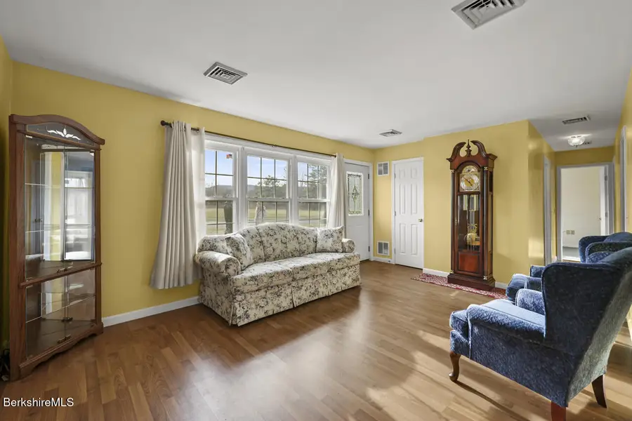 51 Bushey Rd, Pittsfield, MA 01201 - #2