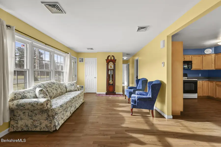 51 Bushey Rd, Pittsfield, MA 01201 - #3
