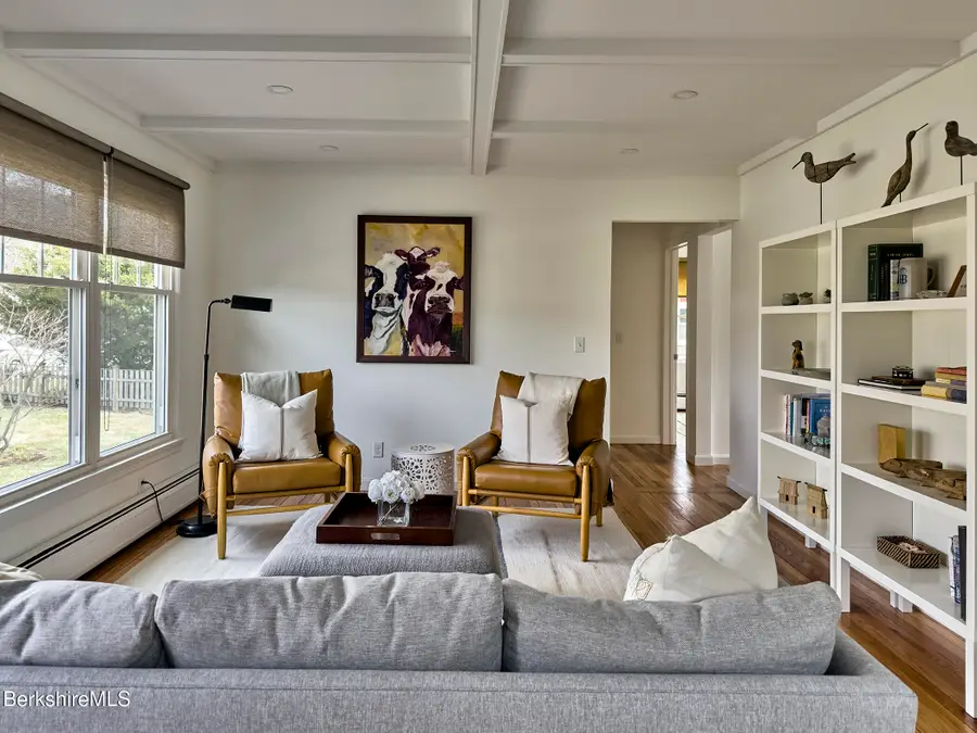 121 Berkshire Dr, Williamstown, MA 01267 - #3