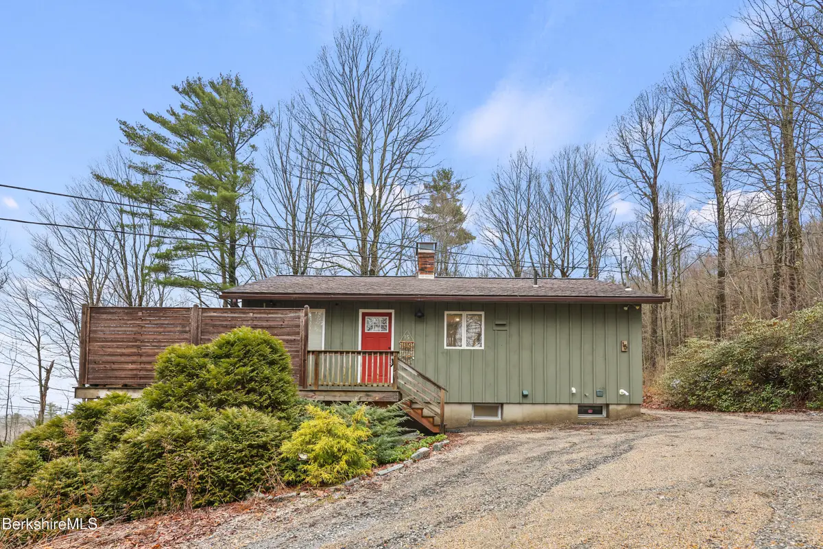 15 Reservoir Rd, Richmond, MA 01254 - #1