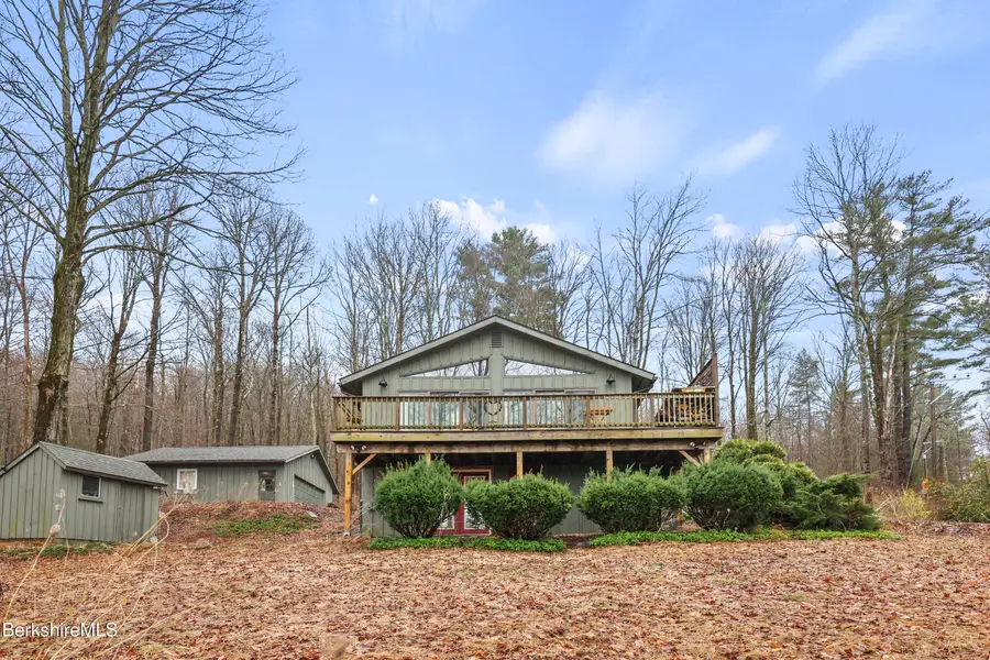 15 Reservoir Rd, Richmond, MA 01254 - #3