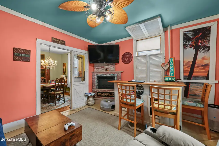 474 Tyler St, Pittsfield, MA 01201 - #3