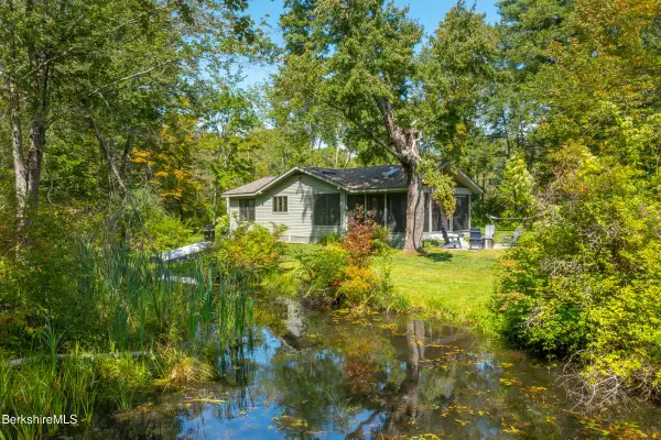 10 Phelps Rd, Monterey, MA 01245