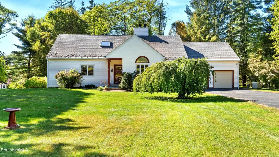 1 Cornwall Dr, Great Barrington, MA 01230 - #2