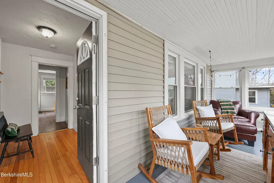27 Morgan St, Pittsfield, MA 01201 - #3