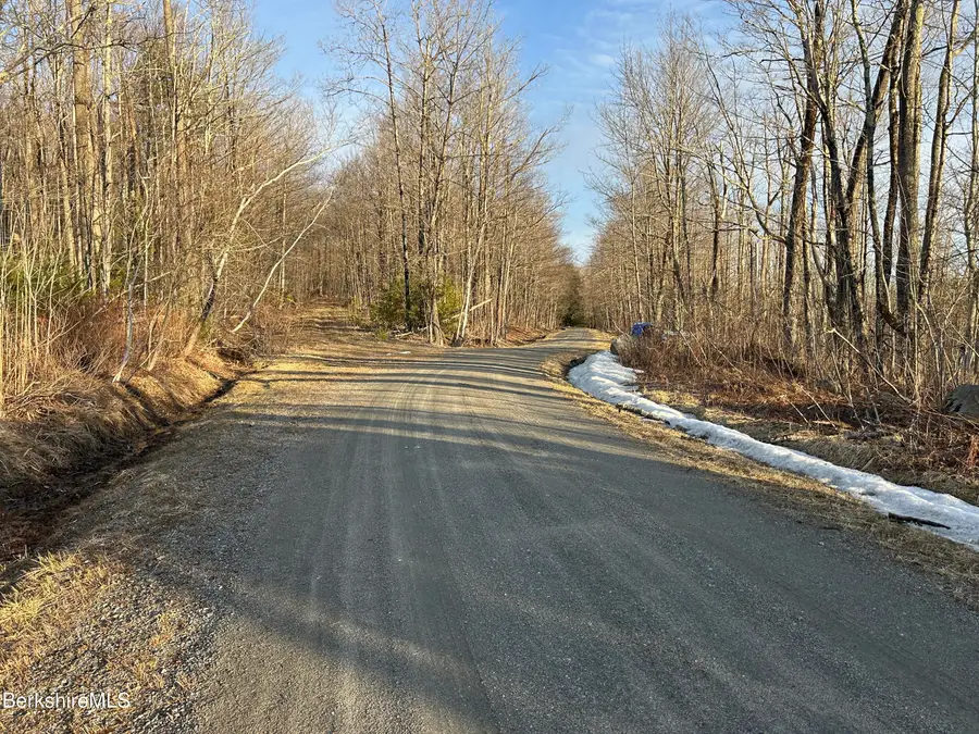 0 Old Abbey Ln, Becket, MA 01223 - #2