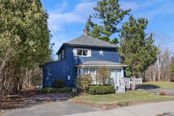 31 East Housatonic St, Dalton, MA 01226