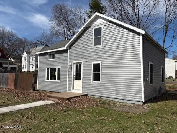 23 Murray Ave, North Adams, MA 01247
