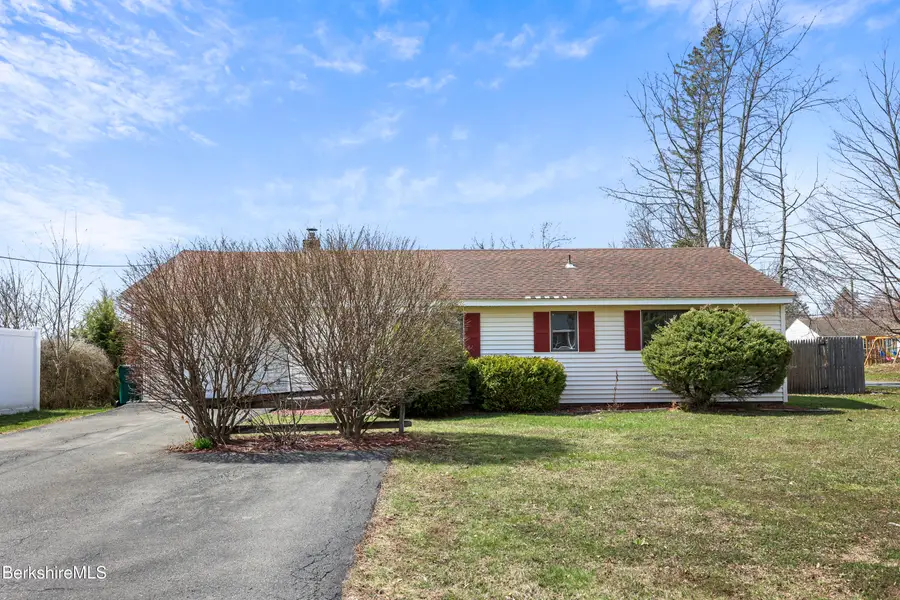 43 Eleanor Rd, Dalton, MA 01226 - #2