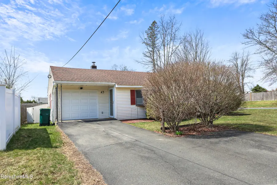43 Eleanor Rd, Dalton, MA 01226 - #3