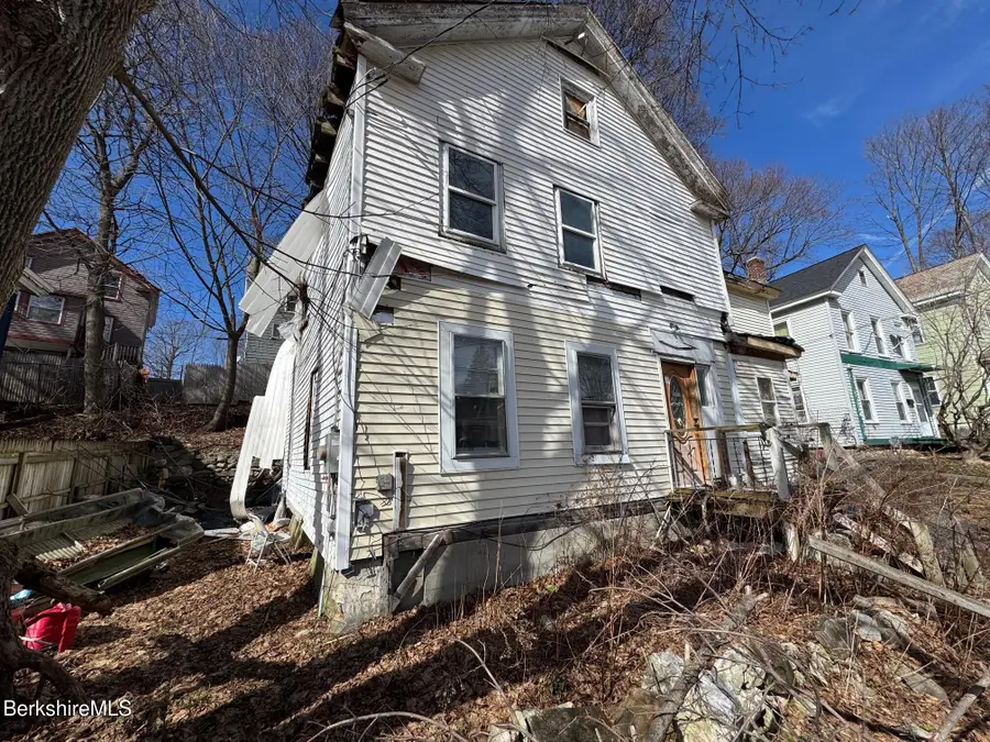 135 East Quincy St, North Adams, MA 01247 - #3