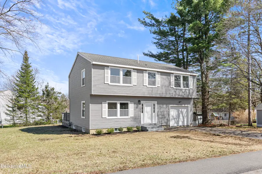 14 Donovan St, Pittsfield, MA 01201 - #2