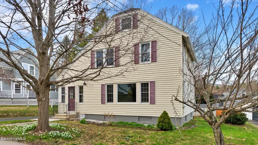 94 1st St, Dalton, MA 01226 - #3