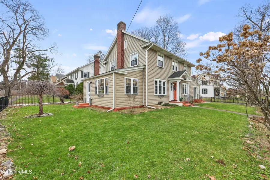 133 Pomeroy Ave, Pittsfield, MA 01201 - #2