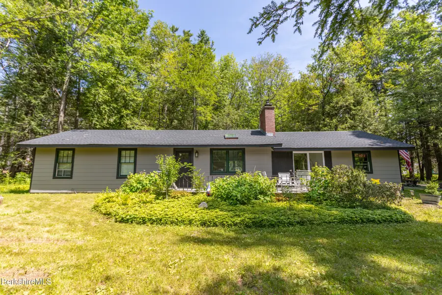 50 Beach Rd, Becket, MA 01223 - #2