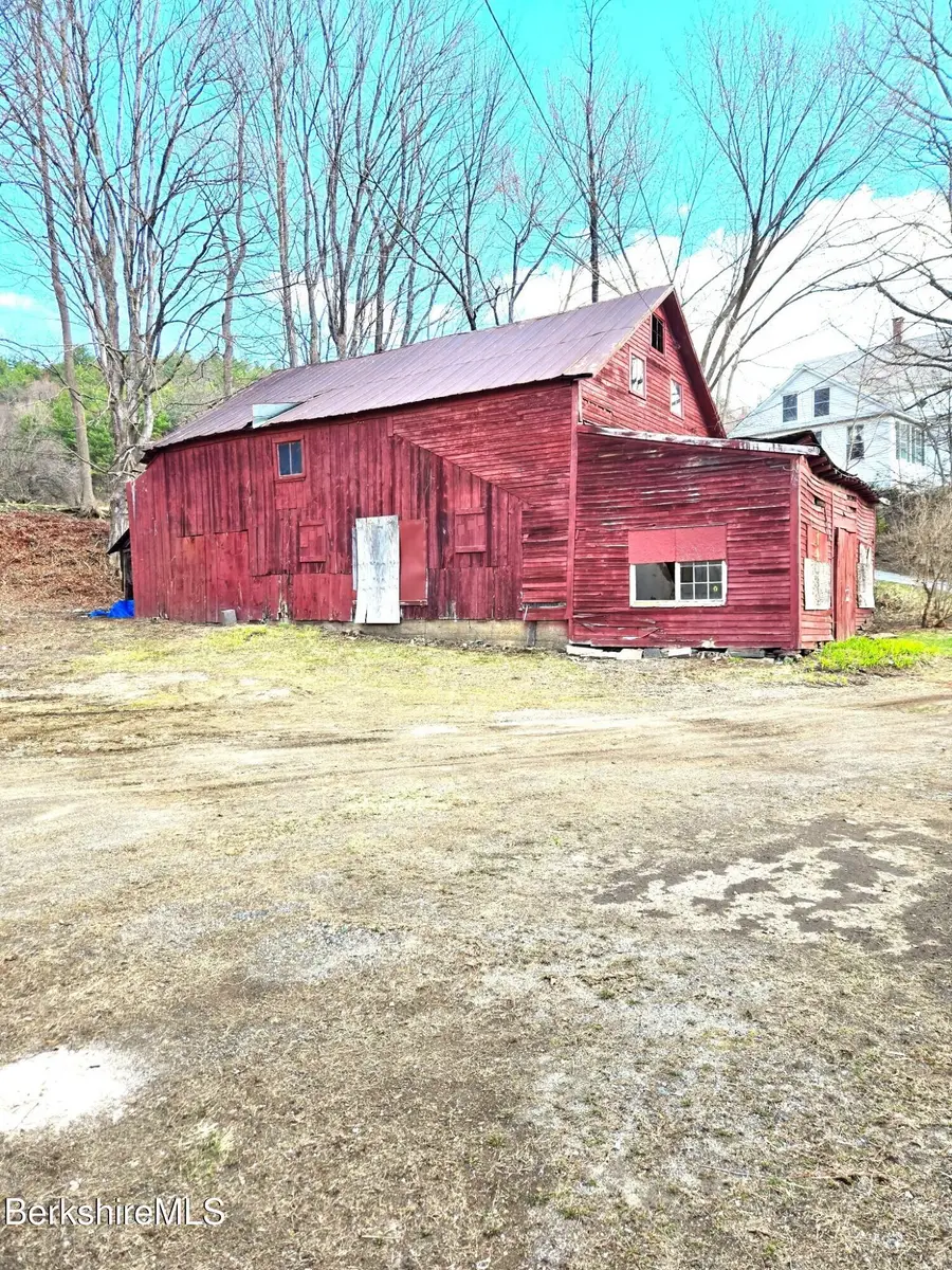107 Main St, Charlemont, MA 01339 - #2